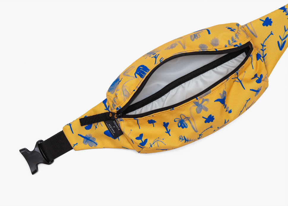 Enklepp Barking Store Mako 2.0 Waist Bag flowers yellow background